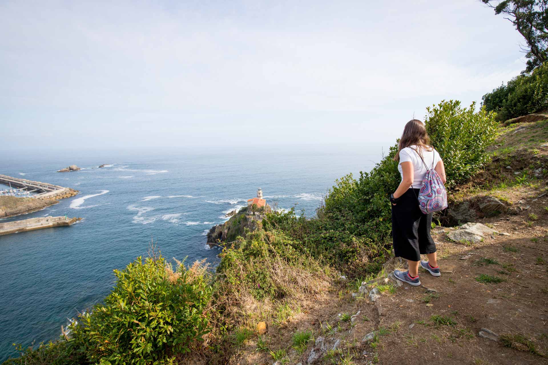 Únete al viaje en grupo a Asturias en verano. Disfruta de los pueblos con encanto de Asturias, sus playas así como de la gastronomía.