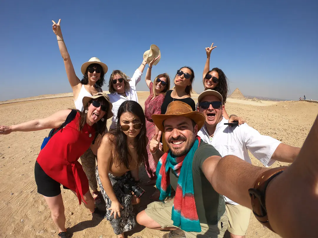 Ven a descubrir Egipto en un increíble viaje en grupo que nunca olvidarás. Recorreremos el Nilo en busca de grandes aventuras visitando Luxor, Abu Simbel..