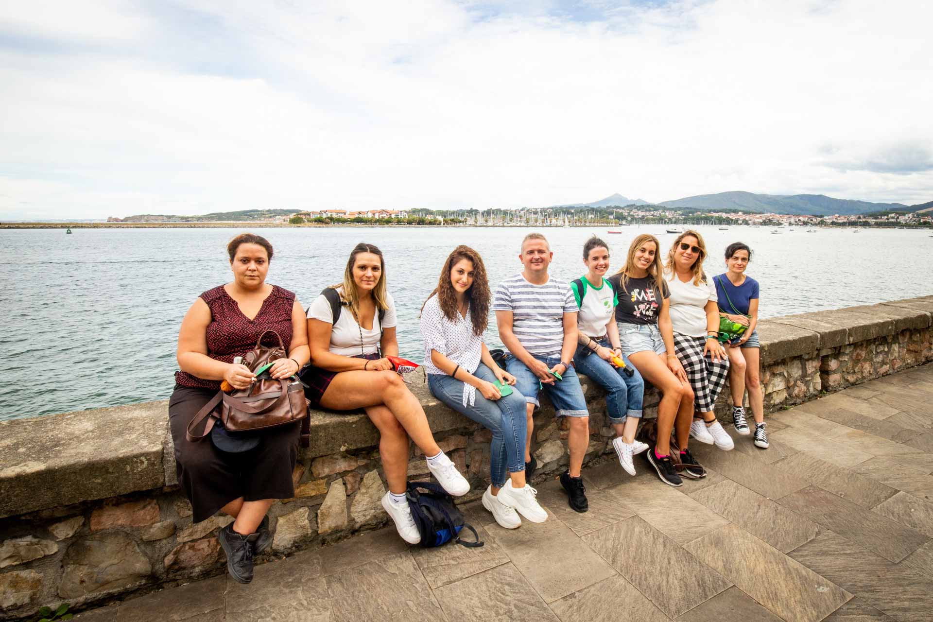 El País Vasco tiene una historia milenaria, ven a descubrirla con nosotros en un viaje grupal único. De San Sebastián a Bilbao pasando por Gastelugatxe