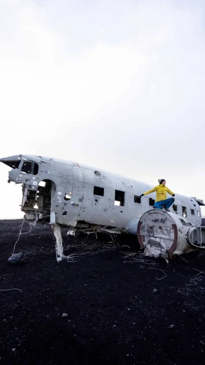 Visitaremos el avión abandonado