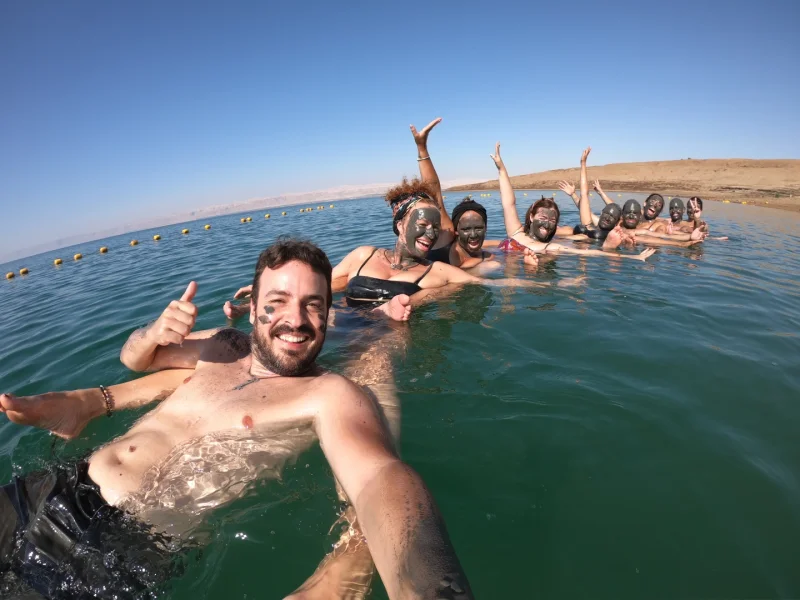 Flotar en el Mar Muerto