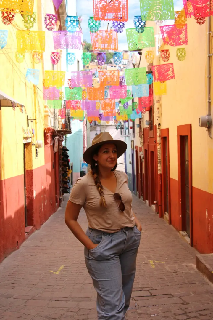 Únete a este viaje a México en grupo. Conoce la belleza de los pueblos de México, su historia, prueba el auténtico tequila y tradiciones ancestrales.