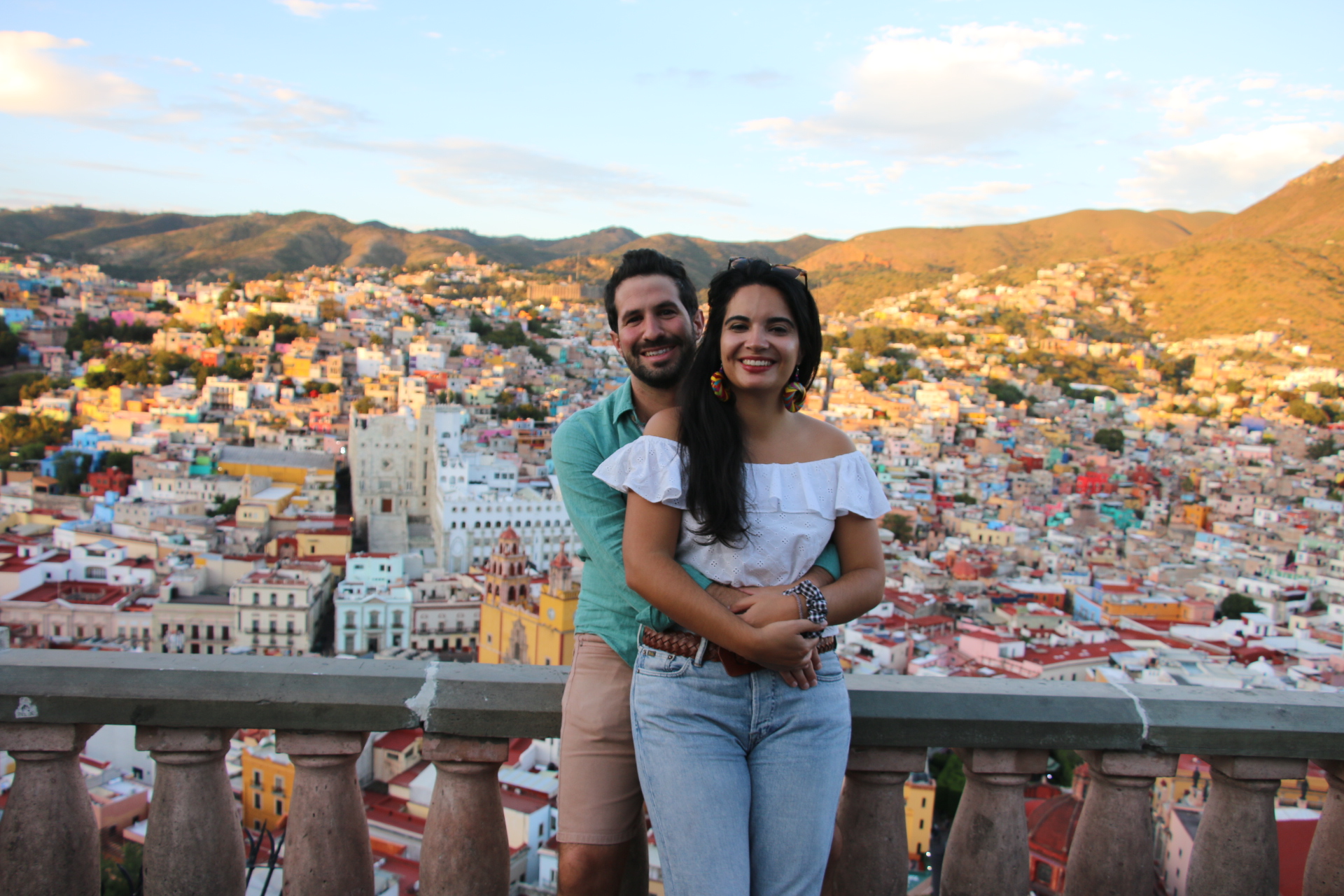 Únete a este viaje a México en grupo. Conoce la belleza de los pueblos de México, su historia, prueba el auténtico tequila y tradiciones ancestrales.