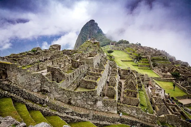 Únete a este viaje organizado por Perú en grupo en el que conocer en un circuito circular desde Lima. Conoce Macchu Picchu, Valle Sagrado, Huacachina, etc.