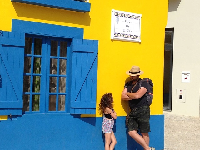 Descubre la historia, arquitectura y paisajes de Portugal en un viaje en grupo de Oporto a Lisboa. Descubre la preciosa Aveiro, Braga, Guimaraes y más.